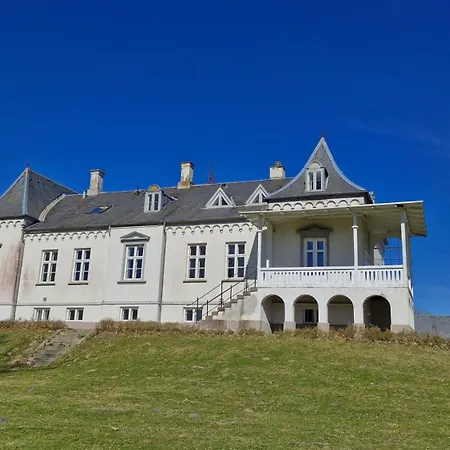 Hesede Hovedgård Bed & Breakfast 3*