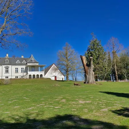 Hesede Hovedgård Bed & Breakfast 3*