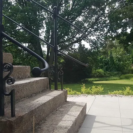 فندق مبيت وإفطار Hesede Hovedgard 3*