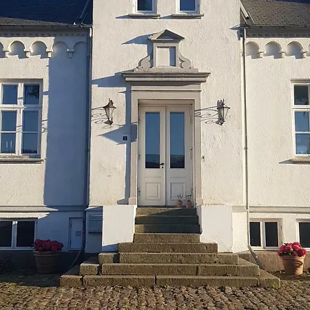 Hesede Hovedgård 3*